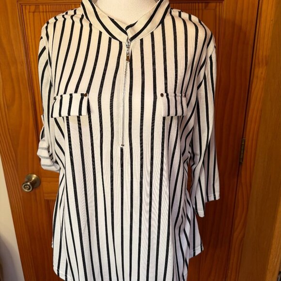 NineDaily Tops - NineDaily XXL Black/White Striped 3/4 Zip Top